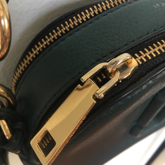 Marc Jacobs Half Moon Crossbody/Shoulder//clutch - Picture 8 of 8